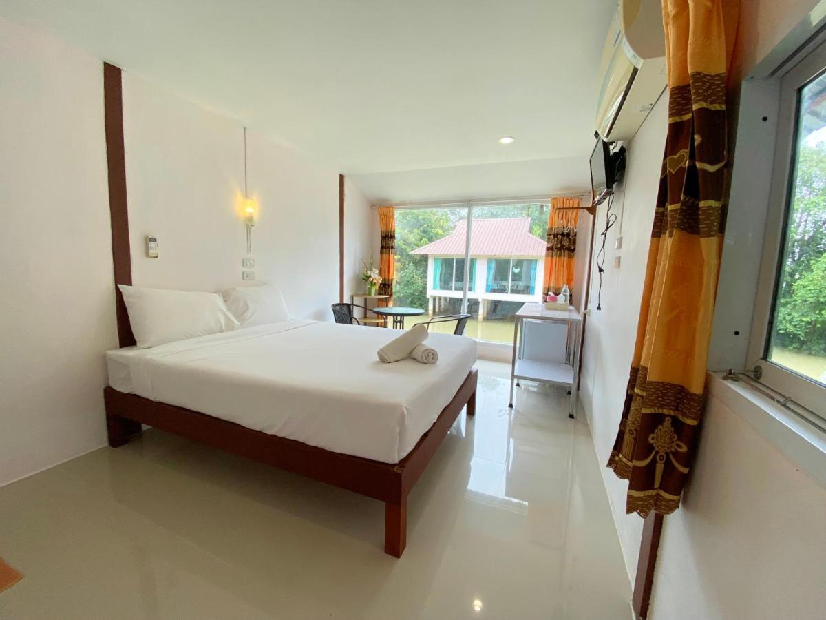Banpak Suankaew Talaynoi Hotel Phatthalung Ngoại thất bức ảnh